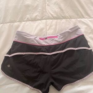 Lululemon speed up shorts 2.5 inch